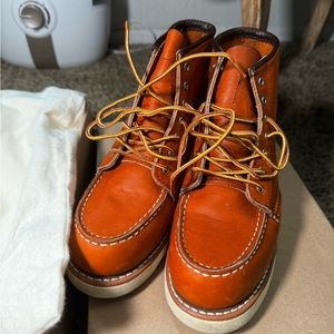 Redwing women’s boots
